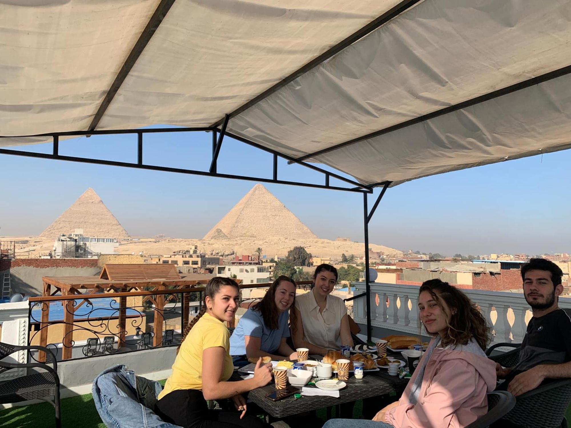 Pyramids Gate Hotel Kafrat al Jabal Ngoại thất bức ảnh
