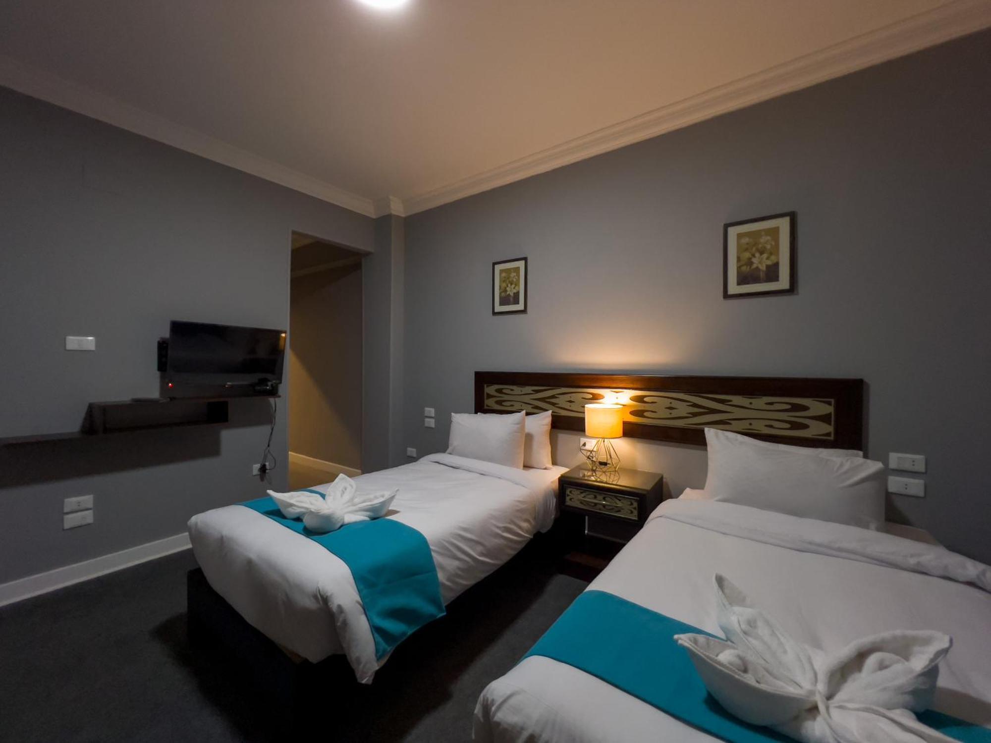 Pyramids Gate Hotel Kafrat al Jabal Ngoại thất bức ảnh