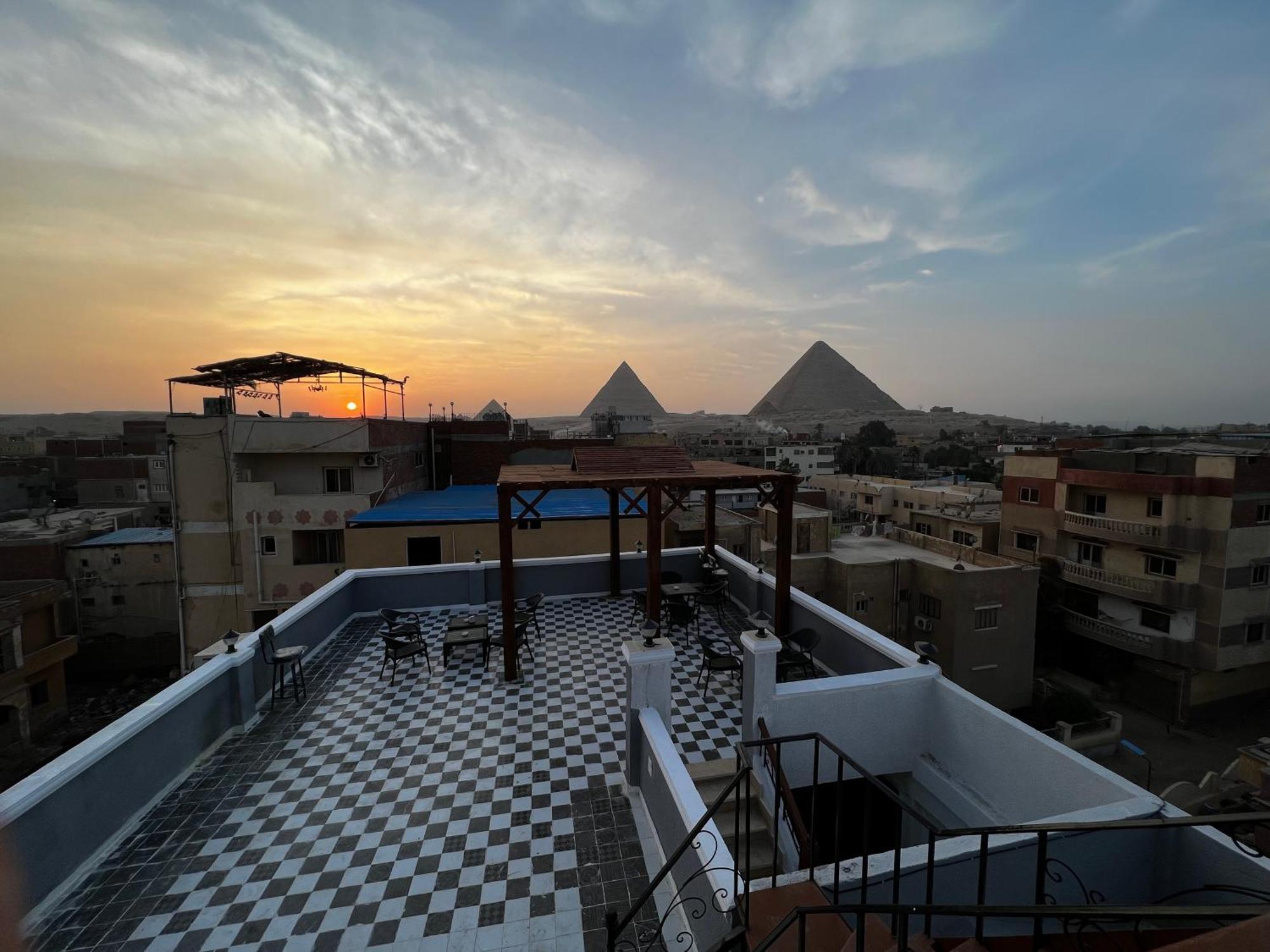 Pyramids Gate Hotel Kafrat al Jabal Ngoại thất bức ảnh