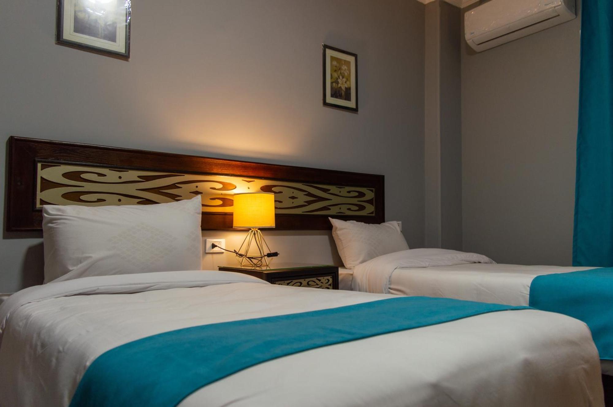 Pyramids Gate Hotel Kafrat al Jabal Ngoại thất bức ảnh