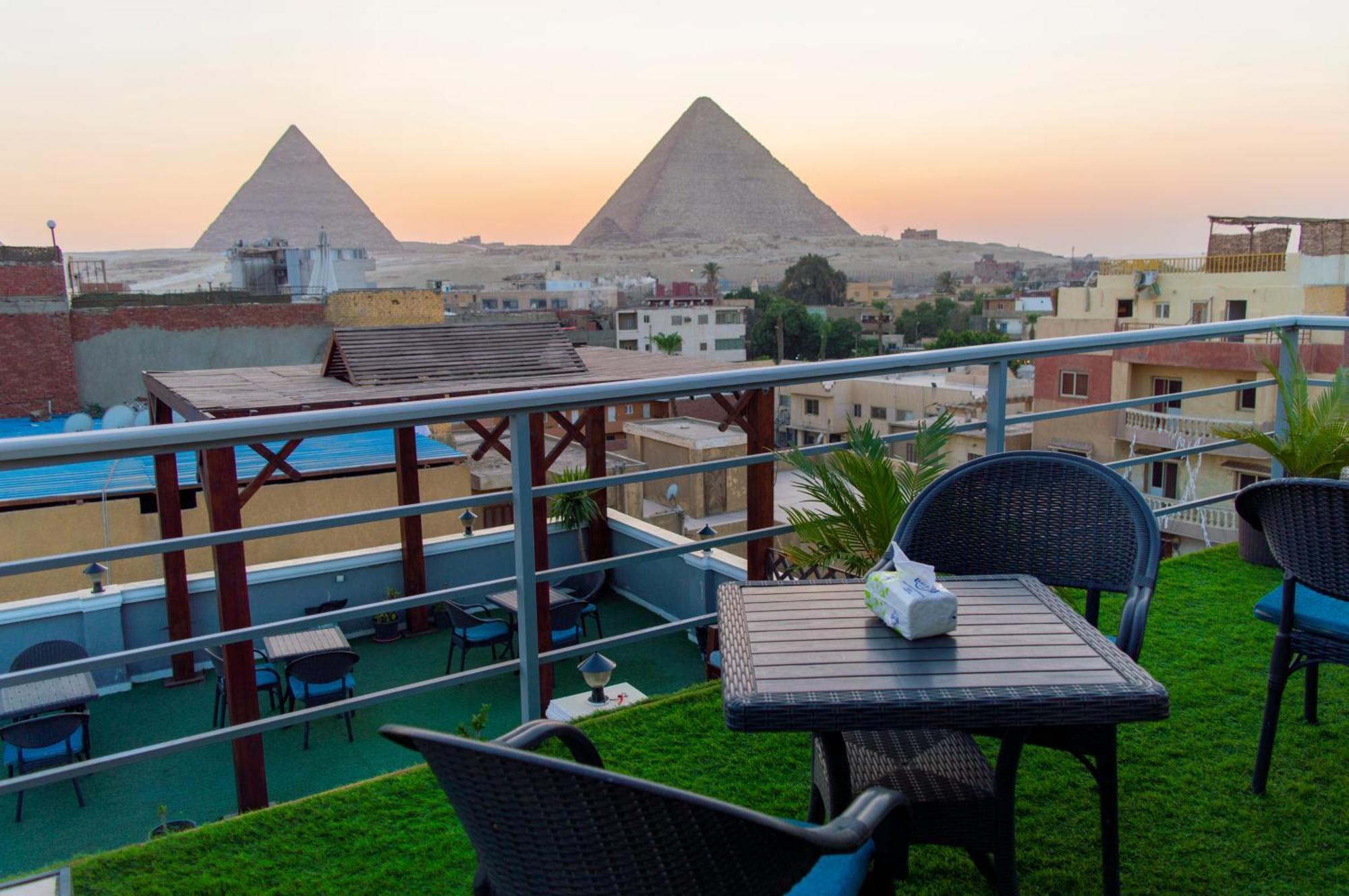 Pyramids Gate Hotel Kafrat al Jabal Ngoại thất bức ảnh