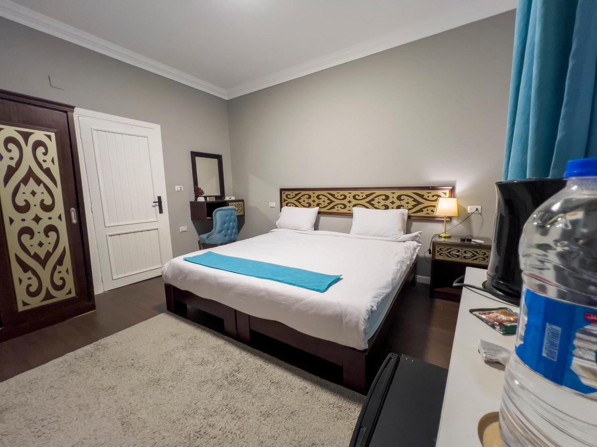 Pyramids Gate Hotel Kafrat al Jabal Ngoại thất bức ảnh