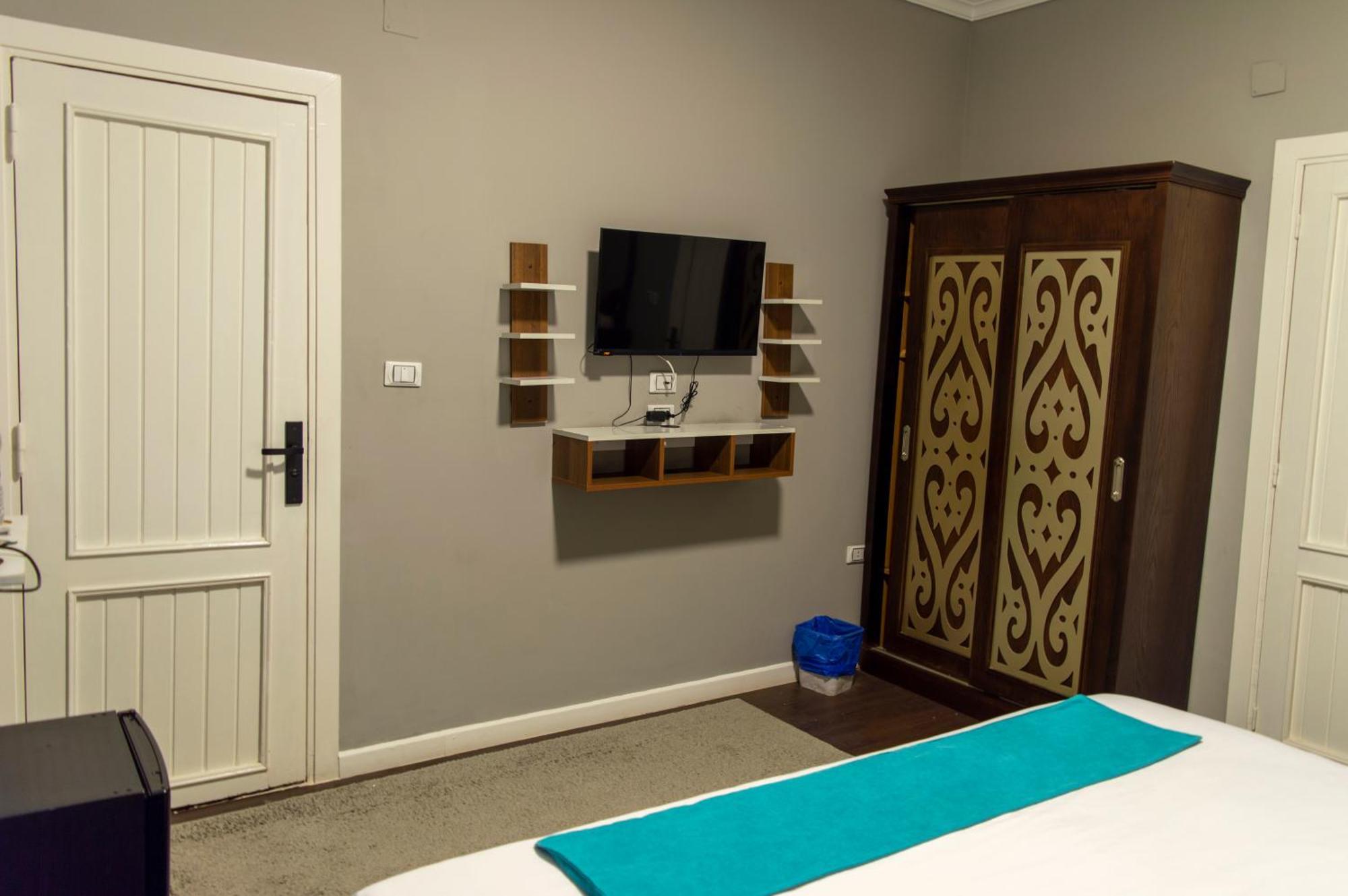 Pyramids Gate Hotel Kafrat al Jabal Ngoại thất bức ảnh